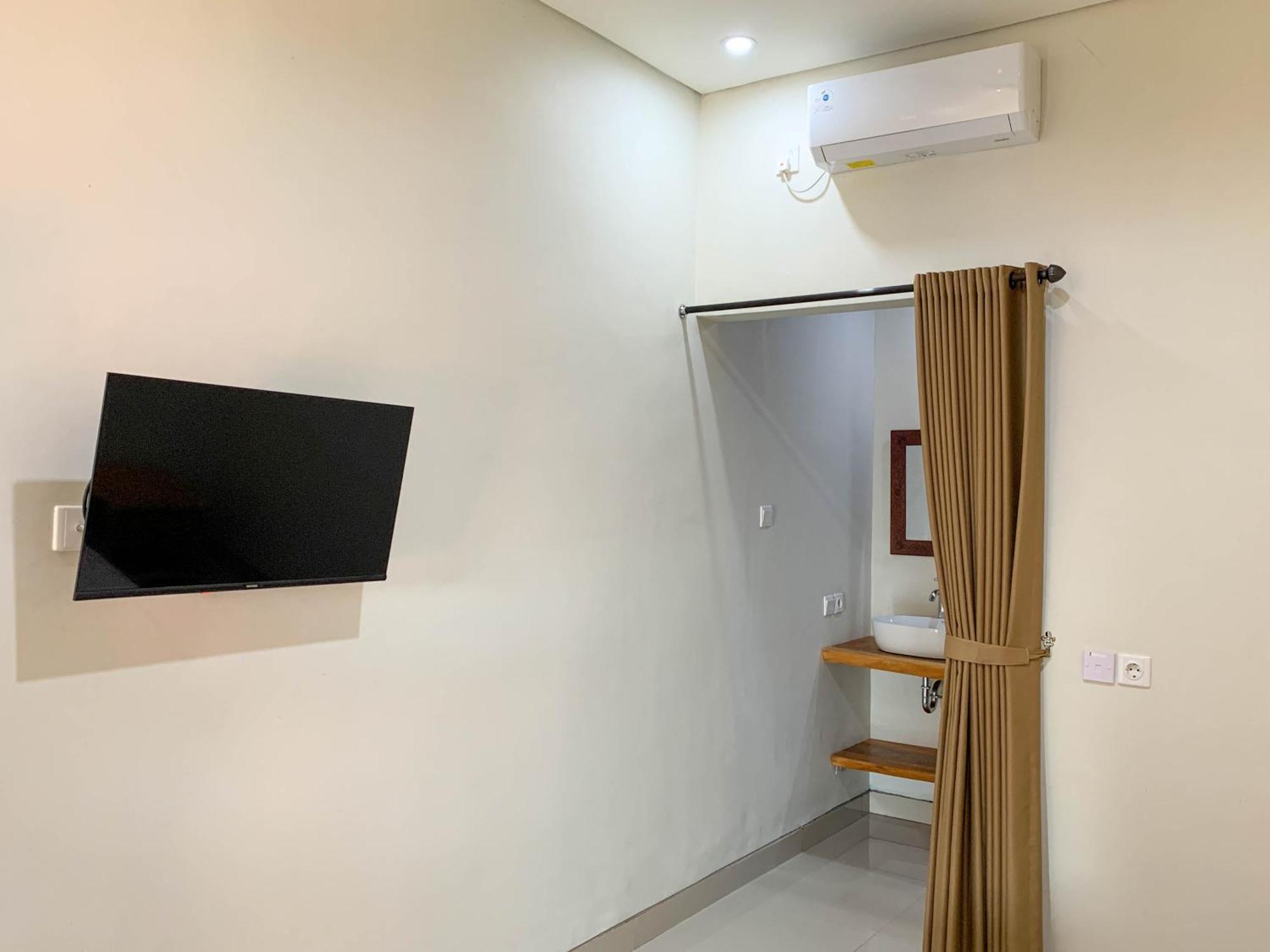 Candra Loka Studio & Apartment By The Loka Kerobokan Dış mekan fotoğraf
